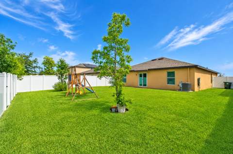 4242 Thurso Way, Fort Pierce FL - photo 7 of 26