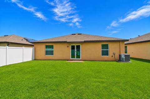 4242 Thurso Way, Fort Pierce FL - photo 9 of 26