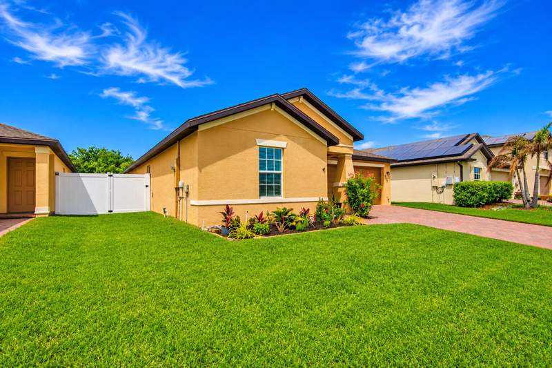3 bedroom Single Family Residence at 4242 Thurso Way, Bent Creek Tract B-2, Fort Pierce — photo 3
