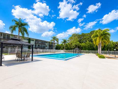 1201 Hillcrest Court #315, Hollywood FL - photo 17 of 19