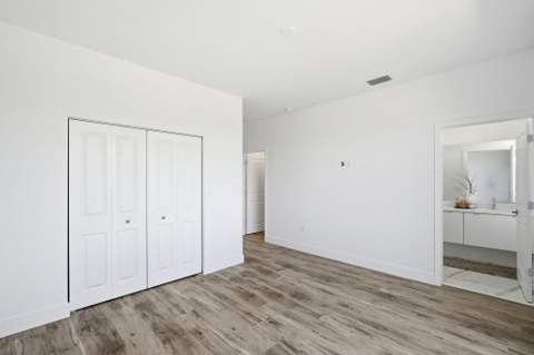 1548 NW 1st Avenue, Pompano Beach FL - photo 13 of 30