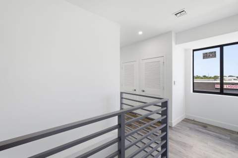 1548 NW 1st Avenue, Pompano Beach FL - photo 18 of 30