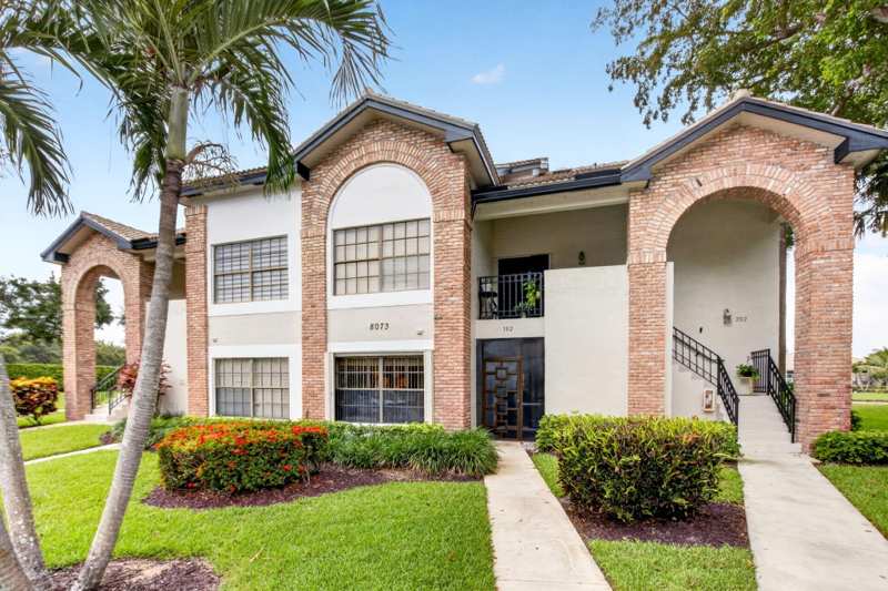 2 bedroom Condominium at 8073 Aberdeen Drive #102, Aberdeen Stratford Condo, Boynton Beach — photo 1