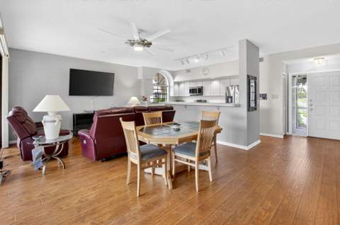 8073 Aberdeen Drive #102, Boynton Beach FL - photo 6 of 56
