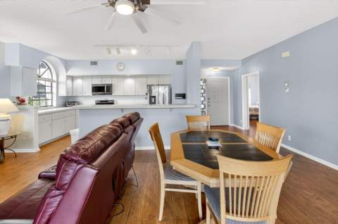 8073 Aberdeen Drive #102, Boynton Beach FL - photo 13 of 56