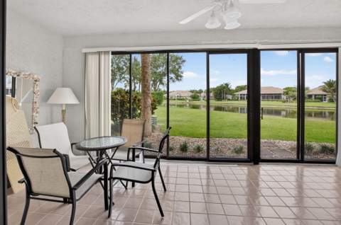 8073 Aberdeen Drive #102, Boynton Beach FL - photo 15 of 56