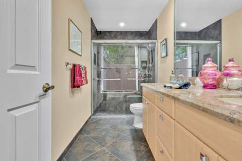 7640 NW 87th Avenue, Tamarac FL - photo 16 of 50