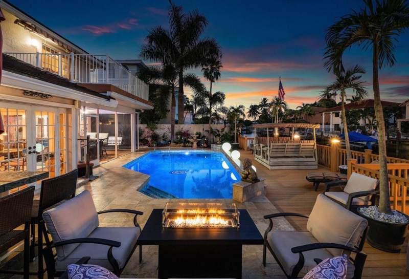 5 bedroom Single Family Residence at 1548 SW 5th Avenue, Estoville, Boca Raton — photo 5