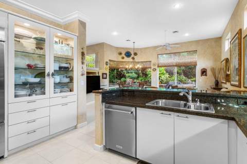 6263 NW 43rd Terrace, Boca Raton FL - photo 11 of 27
