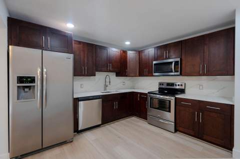5710 Coach House Circle #G, Boca Raton FL - photo 6 of 24