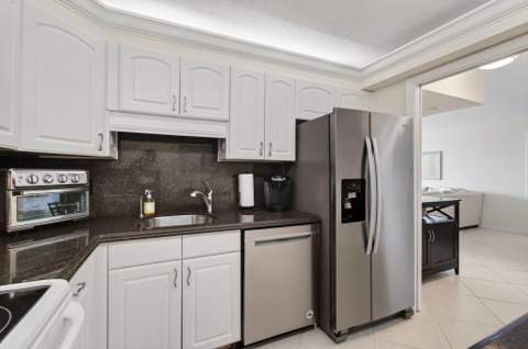 4505 S Ocean Boulevard #905, Highland Beach FL - photo 7 of 25