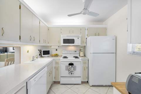 2900 NW 47th Terrace #304b, Lauderdale Lakes FL - photo 8 of 18
