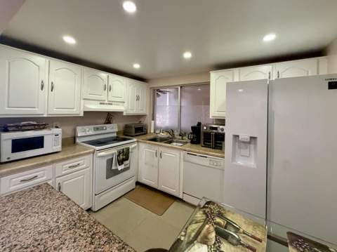 9301 Lime Bay Boulevard #301, Tamarac FL - photo 19 of 34