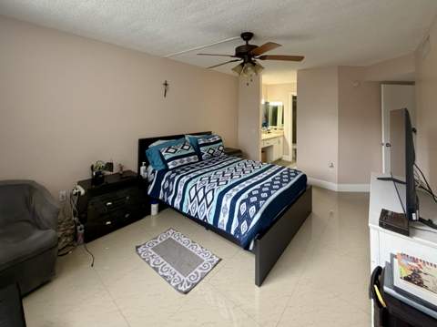 9301 Lime Bay Boulevard #301, Tamarac FL - photo 24 of 34