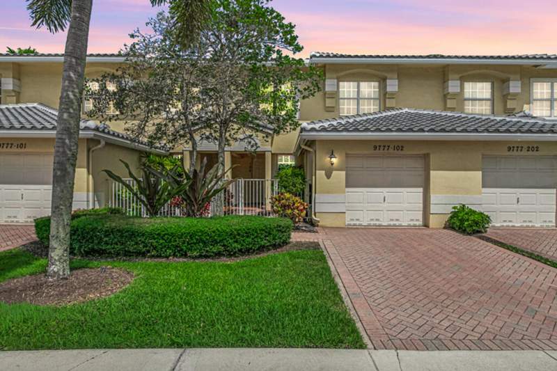 2 bedroom Condominium at 9777 Bowline Drive #102, Baywinds/Windjammer Cove Condo, West Palm Beach — photo 2