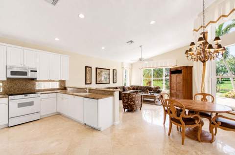 6850 Fiji Circle, Boynton Beach FL - photo 9 of 84