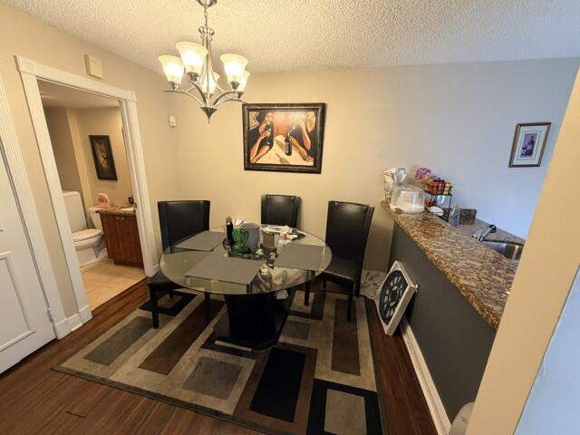 2 bedroom Townhouse at 3711 37th Way, Village Of Sandalwood Lakes 3, West Palm Beach — photo 5