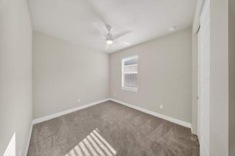 6632 NW Cloverdale Avenue, Port St. Lucie FL - photo 22 of 35