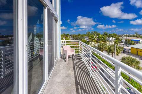 108 Lake Avenue #406, Lake Worth Beach FL - photo 21 of 54
