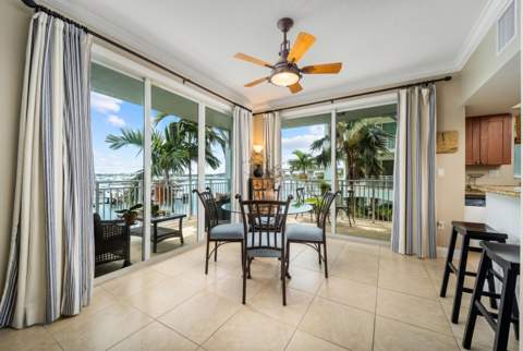 875 NW Flagler Avenue #203, Stuart FL - photo 8 of 23