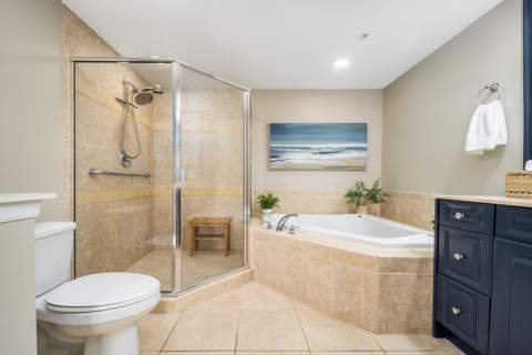 875 NW Flagler Avenue #203, Stuart FL - photo 16 of 23