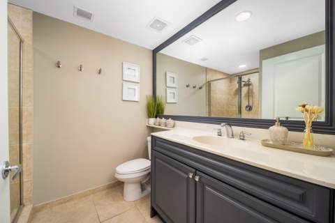 875 NW Flagler Avenue #203, Stuart FL - photo 20 of 23