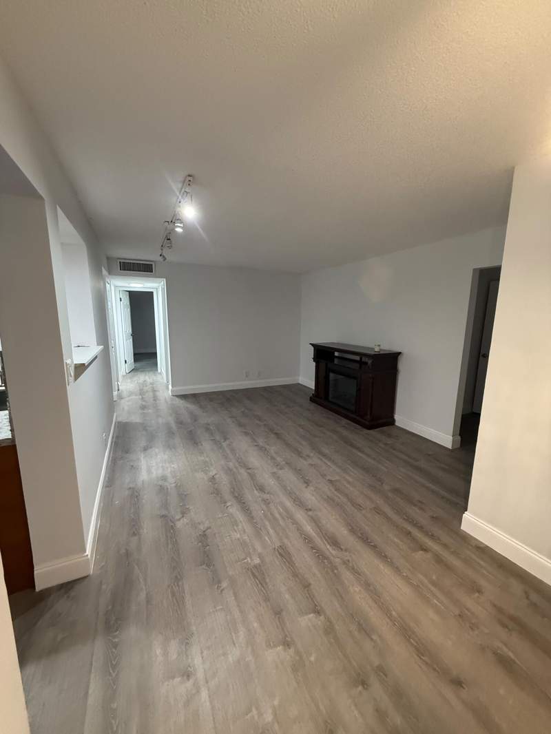 3 bedroom Condominium at 6190 Woodlands Boulevard #110, Gate Three Condo, Tamarac — photo 2