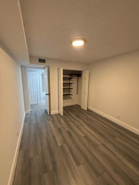 6190 Woodlands Boulevard #110, Tamarac FL - photo 10 of 11