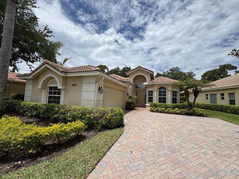 3 bedroom Single Family Residence at 9120 Pumpkin Ridge, Maidstone, Port St. Lucie — photo 1