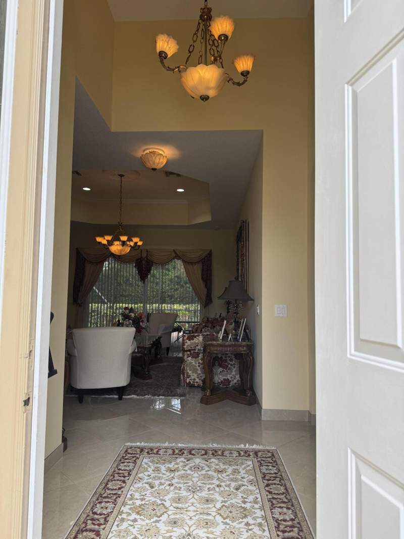 3 bedroom Single Family Residence at 9120 Pumpkin Ridge, Maidstone, Port St. Lucie — photo 4