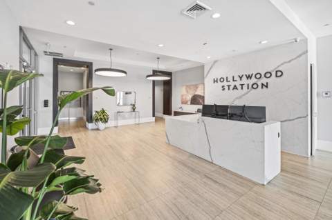 140 S Dixie Highway #813, Hollywood FL - photo 18 of 34