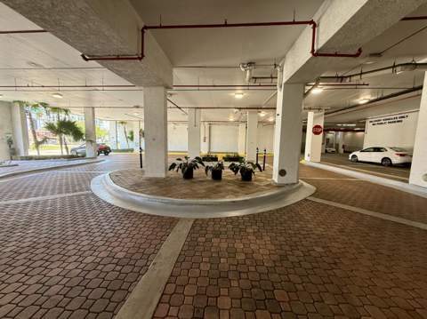 140 S Dixie Highway #813, Hollywood FL - photo 13 of 34