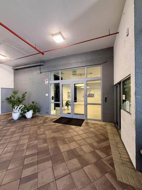 140 S Dixie Highway #813, Hollywood FL - photo 15 of 34