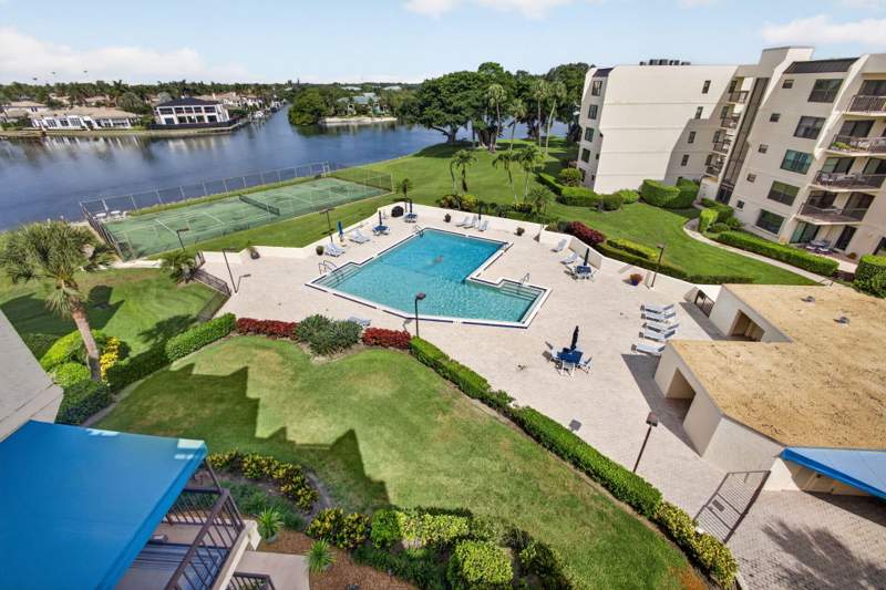2 bedroom Condominium at 364 Golfview Road #506, Everglades Of North Palm Beach, North Palm Beach — photo 2