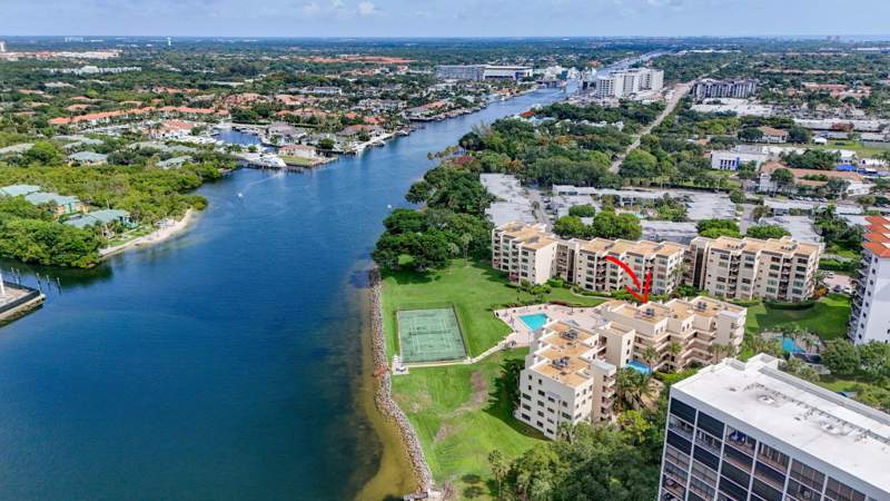 2 bedroom Condominium at 364 Golfview Road #506, Everglades Of North Palm Beach, North Palm Beach — photo 4