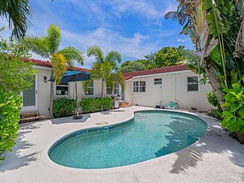 1615 N Lakeside Drive, Lake Worth Beach FL - photo 23 of 25