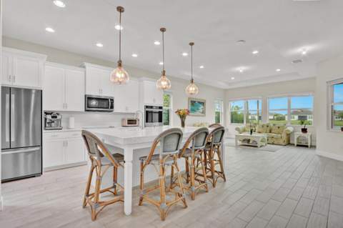 4941 Liberty Lane, Westlake FL - photo 14 of 46