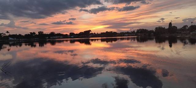 Pasadena Lakes West