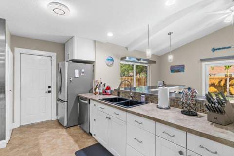 1315 Fulmar Drive, Delray Beach FL - photo 10 of 30