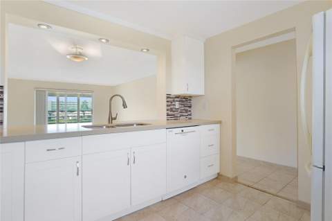 111 SE 3rd Avenue #306, Dania Beach FL - photo 13 of 43