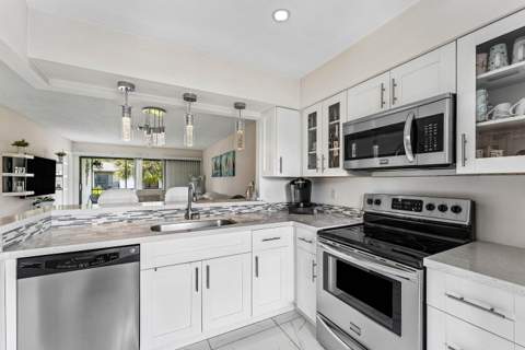 3220 Frederick Boulevard #49u, Delray Beach FL - photo 7 of 23