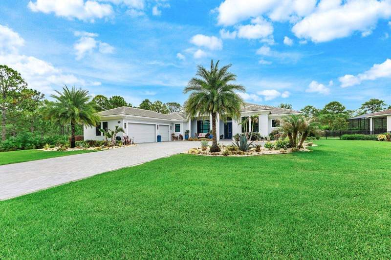 4 bedroom Single Family Residence at 2893 SW Goldenglow Drive, Tuscawilla (Aka Canopy Creek), Palm City — photo 2