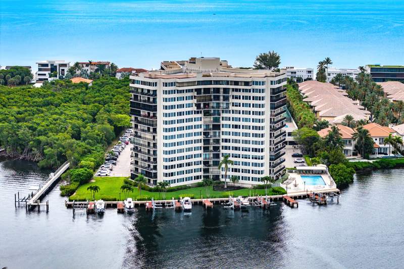 1 bedroom Condominium at 3912 S Ocean Boulevard #612, Regency Highland, Highland Beach — photo 2