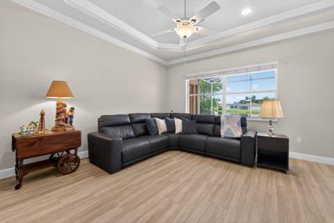 512 SW Lake Manatee Way, FL - photo 10 of 77