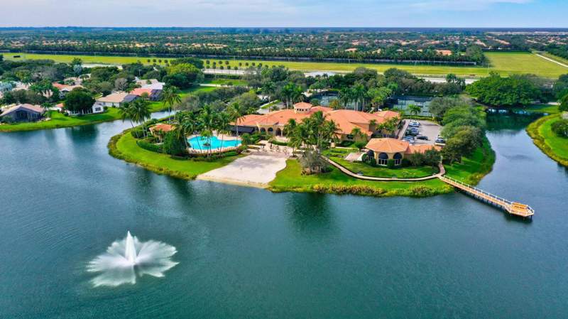 3 bedroom Single Family Residence at 11564 Puerto Boulevard, Valencia Lakes 1, Boynton Beach — photo 3
