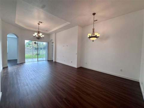 10931 SW Dunhill Court, Port St. Lucie FL - photo 10 of 41
