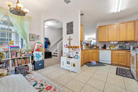 3122 Grandiflora Drive, Greenacres FL - photo 9 of 43