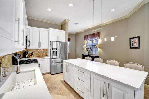 1400 NE 24th Street #1400, Wilton Manors FL - photo 7 of 46