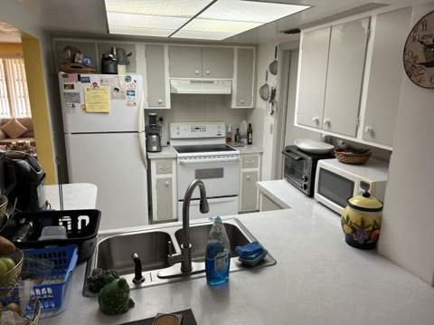 4517 NW 49th Street, Tamarac FL - photo 9 of 19
