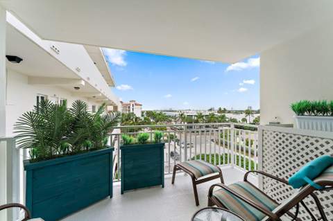 33 S Ocean Avenue #502, Palm Beach Shores FL - photo 14 of 47